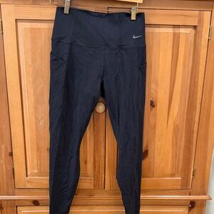 Nike High-Waisted Black Leggings